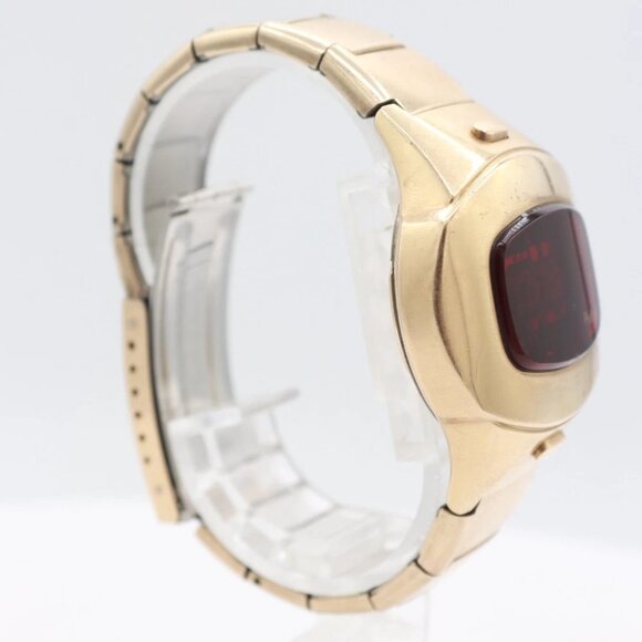 Vintage Pulsar P4 Executive Men's Digital LED Wristwatch USA 14k Gold Filled - Picture 8 of 8